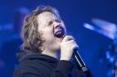 'I'm obsessed': Fans go wild as Lewis Capaldi recreates iconic music video