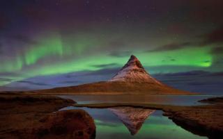 You could see the Northern Lights in the sky tonight