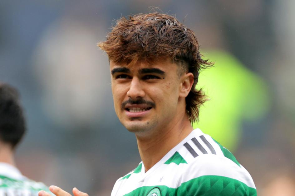 Jota reage quando a estrela do Celtic descobre que o técnico de Portugal está em Glasgow
