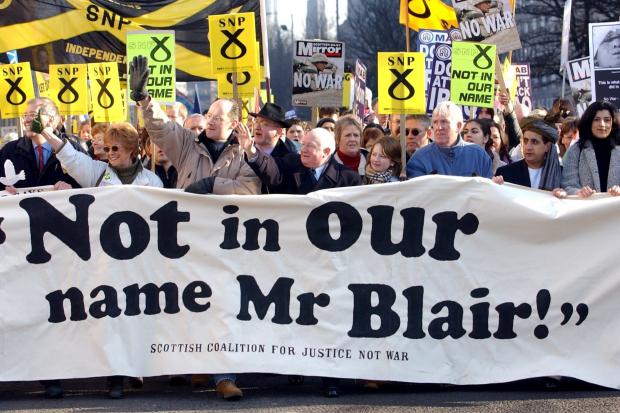 Alex Mosson (centre) marching in the anti-war Glasgow demonstration in 2003