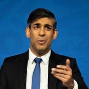Rishi Sunak plans to pass a law to force the UK Supreme Court to accept Rwanda as a safe place