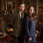 Richard Rankin and Sophie Skelton play Roger Wakefield and Brianna Fraser in the hit TV show Outlander