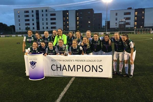 Hibernian Ladies celebrate their last-gasp triumph over rivals Glasgow City