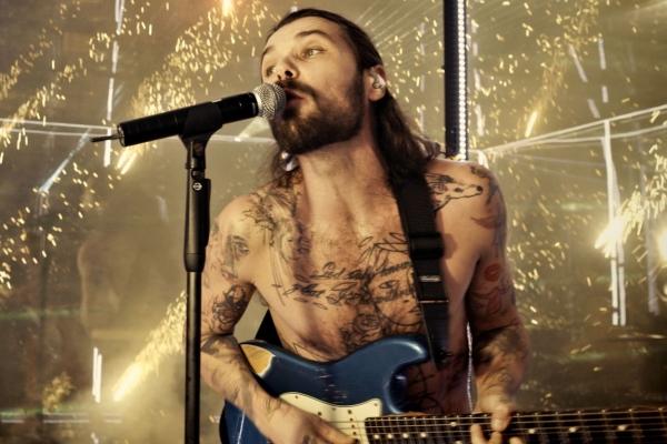 Biffy Clyro make 'a moment of music history' as virtual reality video goes on tour